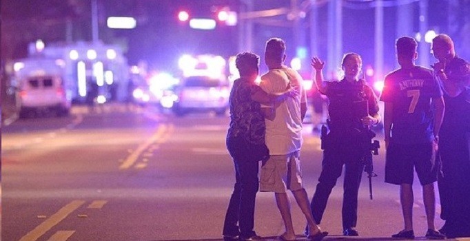 Orlando saldırganı katliam sırasında karısıyla mesajlaşmış