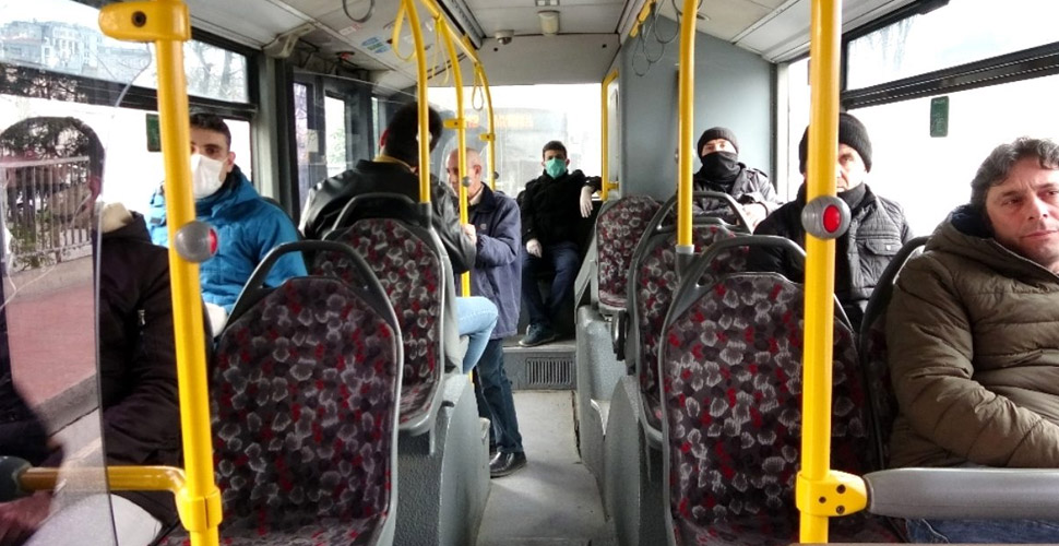 İstanbul Valiliği toplu taşımada geçerli olacak yeni koronavirüs tedbirlerini açıkladı