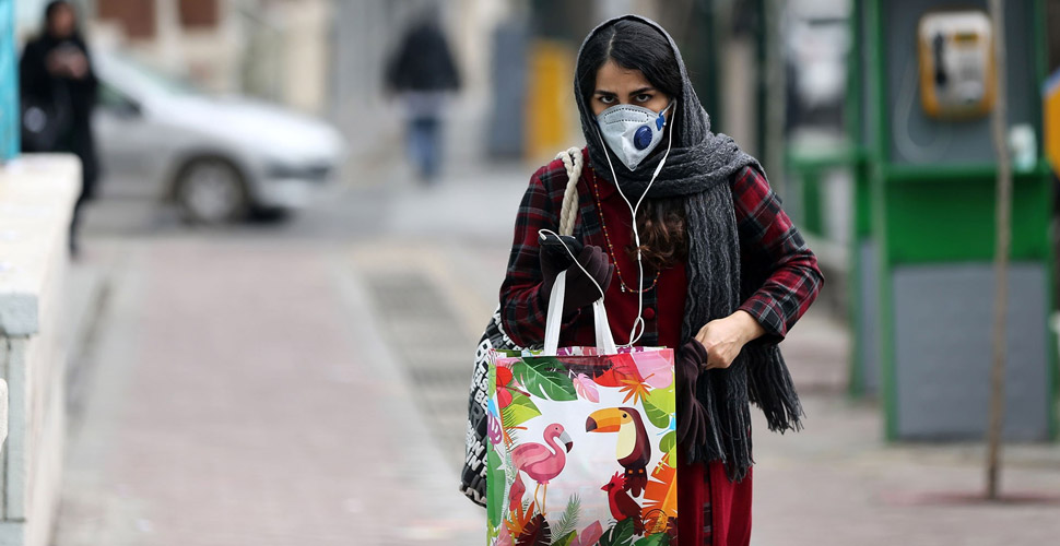 İran Cumhurbaşkanı Ruhani: Düşük risk grubundaki iş yerlerinde bilinçli sosyal mesafe uygulamasına başlıyoruz