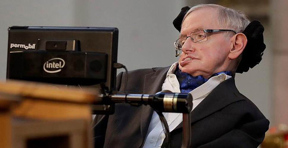 Stephen Hawking'in solunum cihazı İngiltere'de bir hastaneye bağışlandı