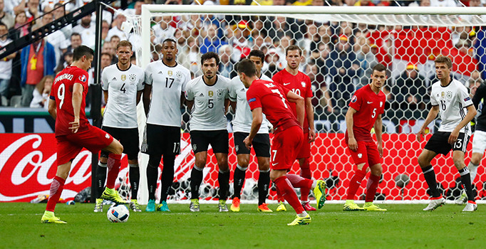 Panzer frene bastı: Almanya 0 - 0 Polonya