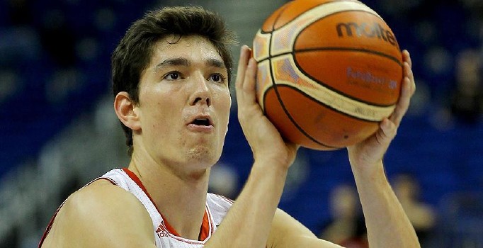 Cedi Osman: Olimpiyatlarda oynamak her oyuncunun hayali