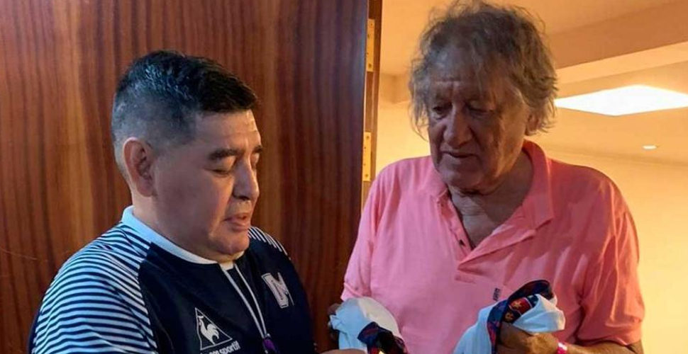 Efsane futbolcu Tomas Carlovich hayatını kaybetti