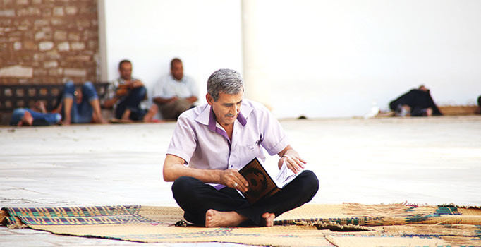 Yrd. Doç. Dr. Ramazan Gürel yazdı: İnsanı şekillendiren değer