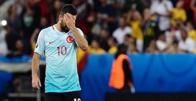 Arda Turan'dan eleştirilere ilk yanıt geldi