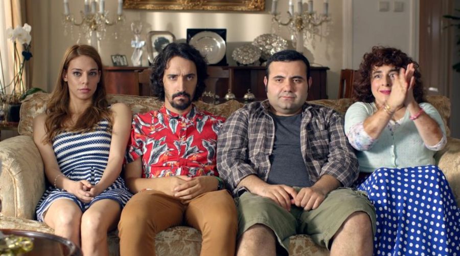 Hayalet Dayı konusu ve oyuncularıyla ilgi çekiyor