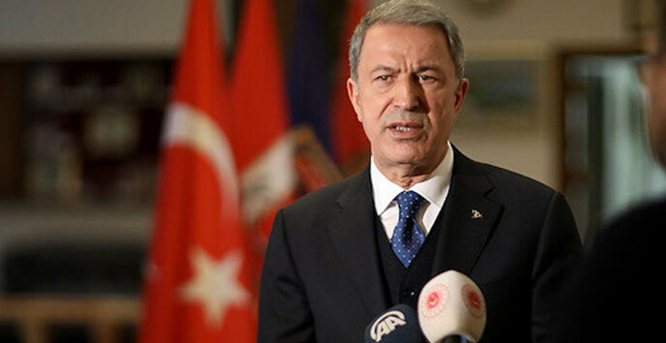 Bakan Akar'dan Yunan bakana çatışma yanıtı: Menfaatlerimizi koruruz, bu da tehdit değil