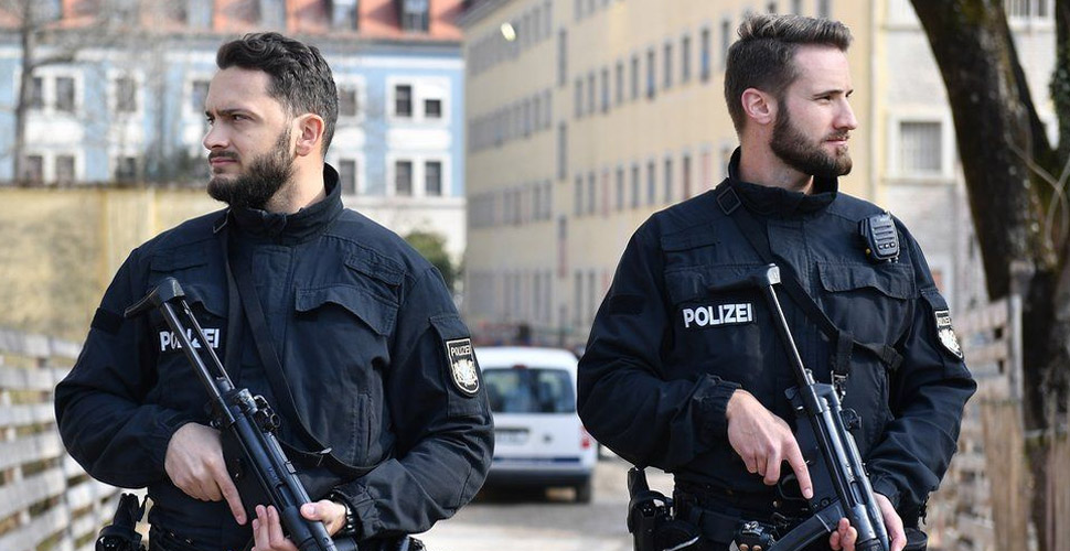 Almanya'da Müslümanlara saldırı hazırlığındaki bir kişi tutuklandı