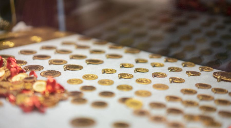 Çeyrek ve gram altın fiyatları 11 Haziran Perşembe | Altında dalgalanmalar sürüyor
