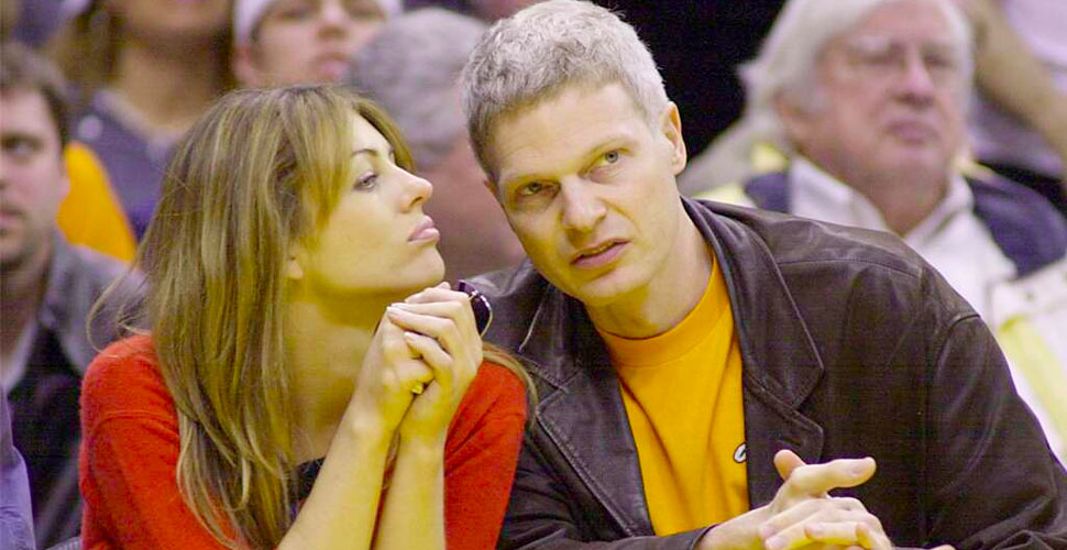 Ünlü İngiliz oyuncu Elizabeth Hurley’in milyoner eski kocası intihar etti