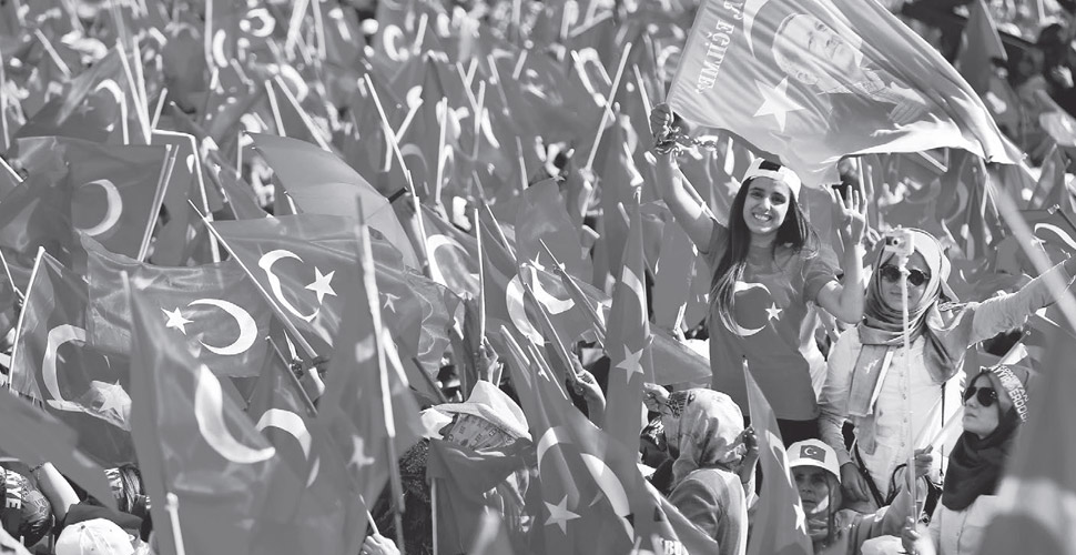 Siyaset içi siyasetin zor(unlu)lukları