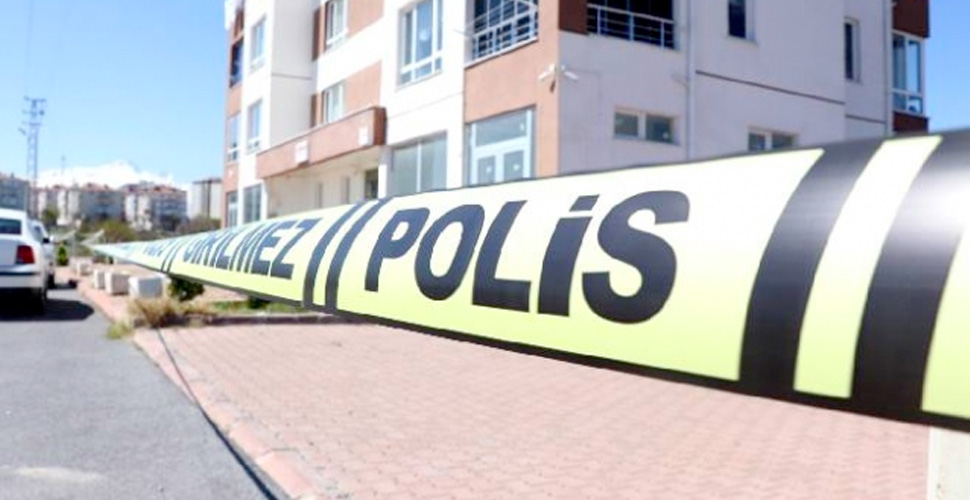 Konya'da bir bina karantinaya alındı