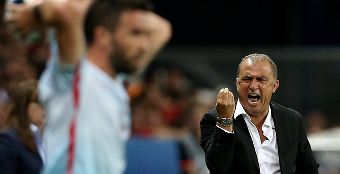 A Milli Takım kampını sarsan prim kavgası