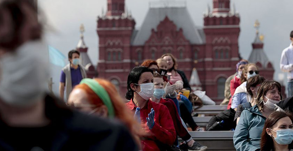 Rusya'da Kovid-19 vaka sayısı 667 bini aştı