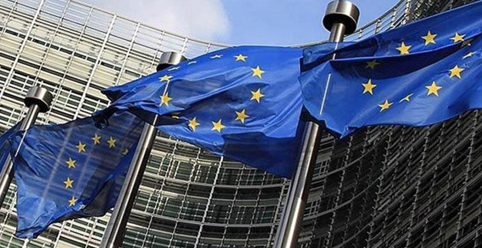 AB'den 10 üyesine yolcu hakları nedeniyle hukuki süreç