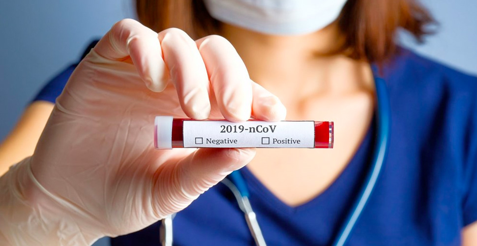 Koronavirüs mutasyona uğrayarak daha kalıcı hale geldi