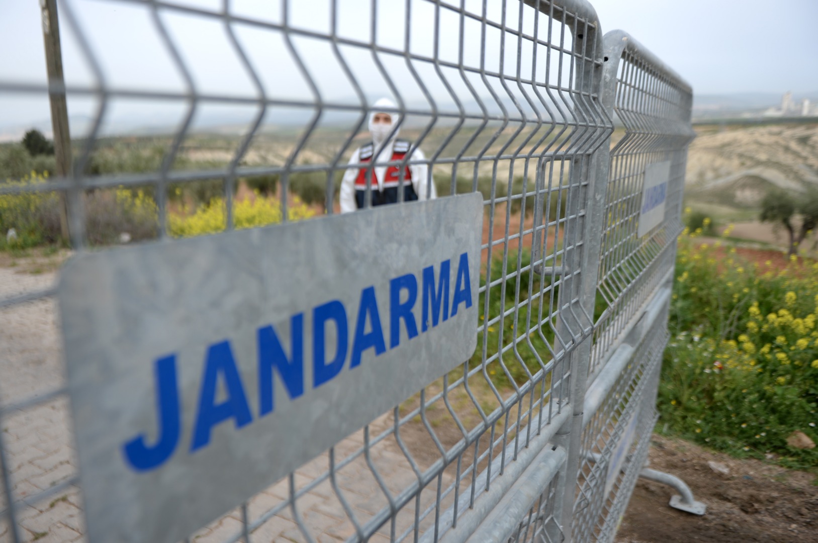 Kars'ın Karabağ köyü ikinci kez karantinaya alındı