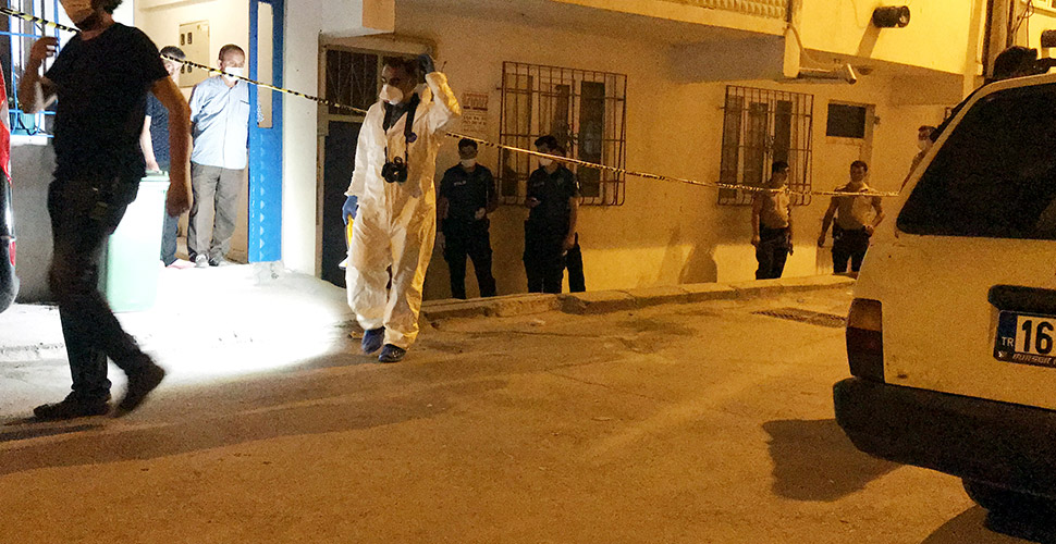 Bursa'da anne ve 2 çocuğu ölü bulundu