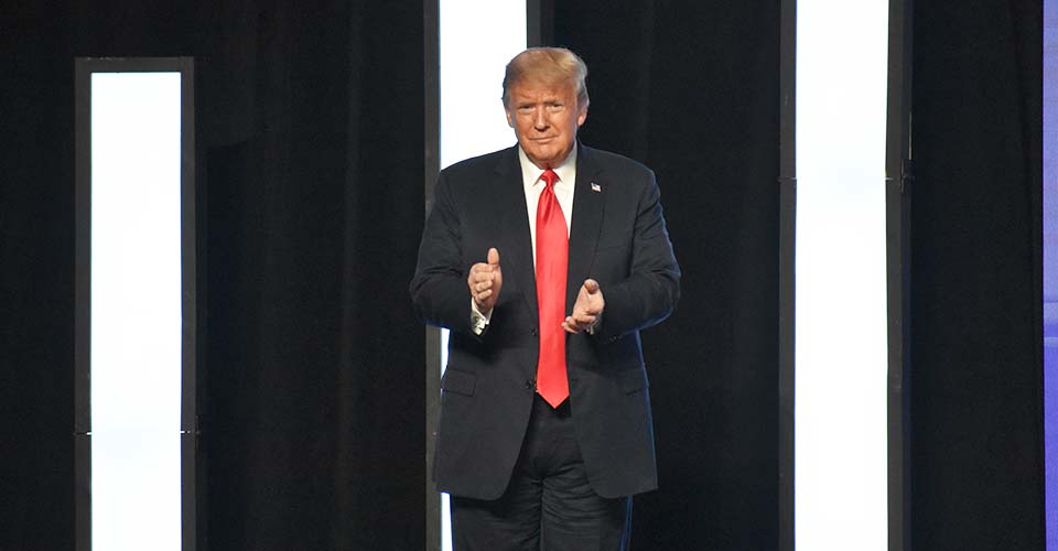 Trump'tan Kovid-19 çıkışı: Vakaların yüzde 99'u tamamen zararsız!