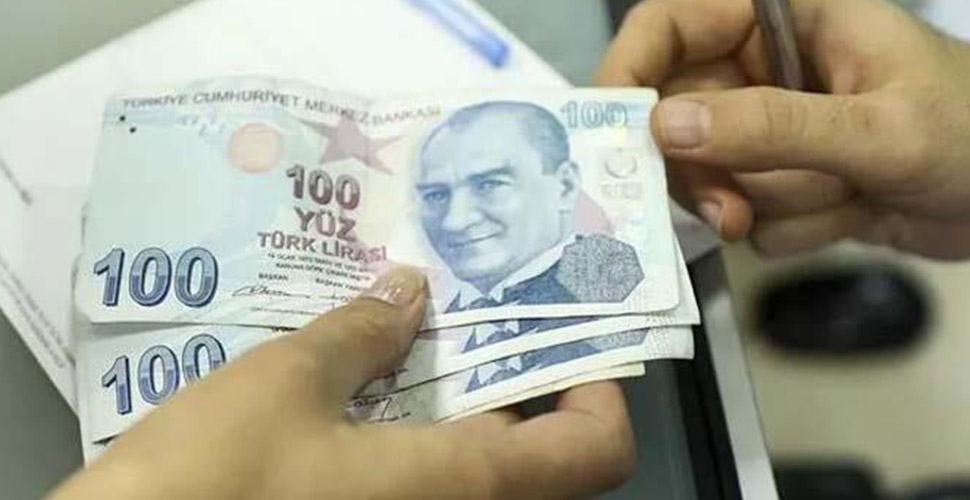 Burs ve kredi ödemeleri başladı