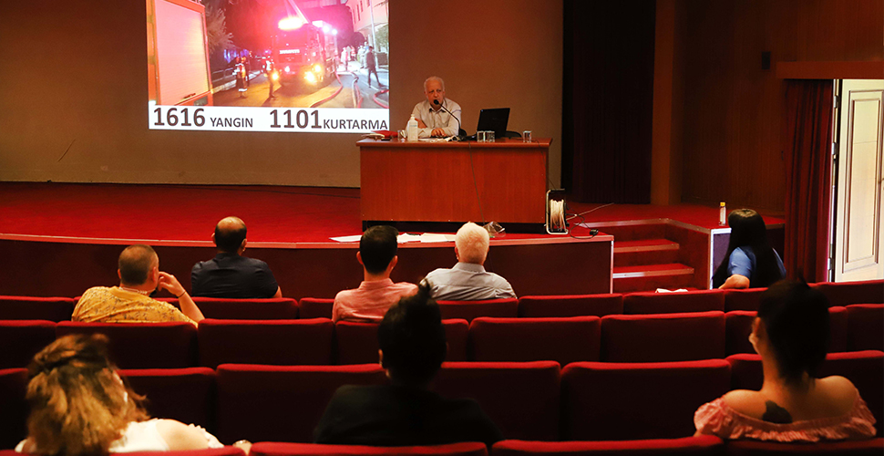 Eskişehir Büyükşehir Belediyesi'nin gerçekleştirdiği hizmet içi eğitimi sona erdi