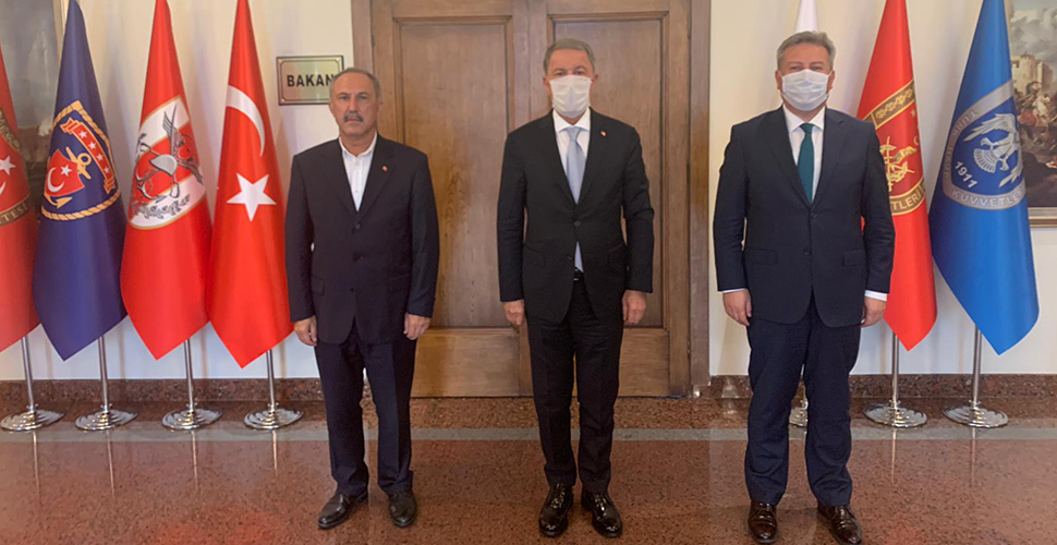 Melikgazi Belediye Başkanı Mustafa Palancıoğlu, Milli Savunma Bakanı Hulusi Akar'ı ziyaret etti