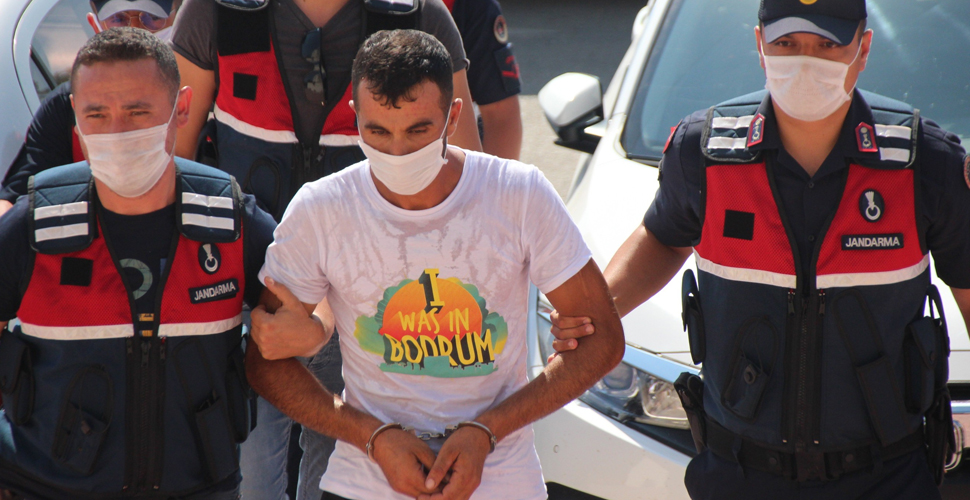 İki kişiyi öldüren katil suçunu itiraf etti