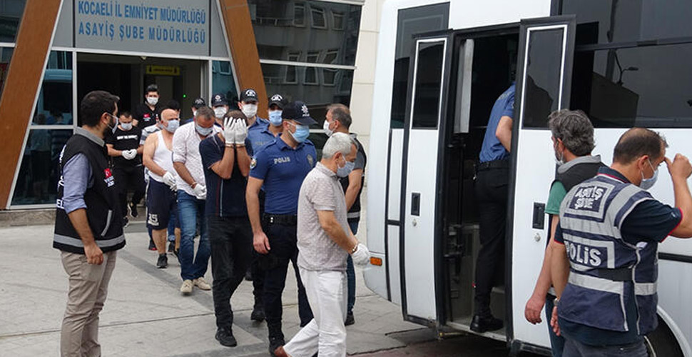 Firmaları dolandıran sahte nakliyeciler yakalandı