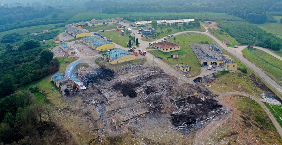 Sakarya'da patlayan fabrikanın sahibi 2 kişi gözaltına alındı