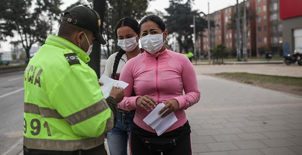 Vakaların arttığı Kolombiya'da karantina uzatıldı