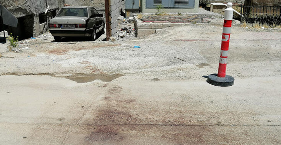 Konya'da hurdacılık yapan kişi sokak ortasında bıçaklanarak öldürüldü