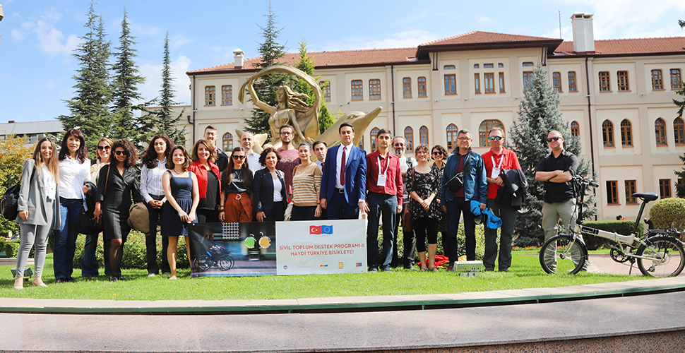 Eskişehir Büyükşehir Belediyesinin 'Haydi Türkiye Bisiklete' projesi tamamlandı