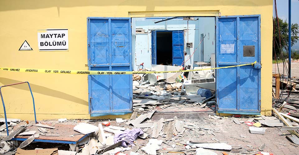 Sakarya'daki havai fişek faciasının altından 'muska' torpili çıktı