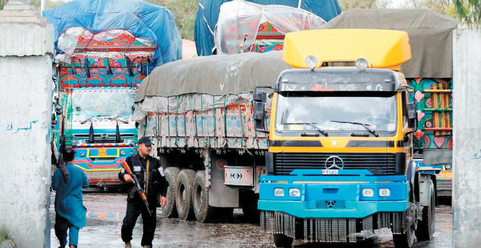 Döviz arayan ihracatçıya gidiyor