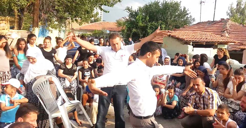 Kütahya'da sokak düğünleri yasaklandı