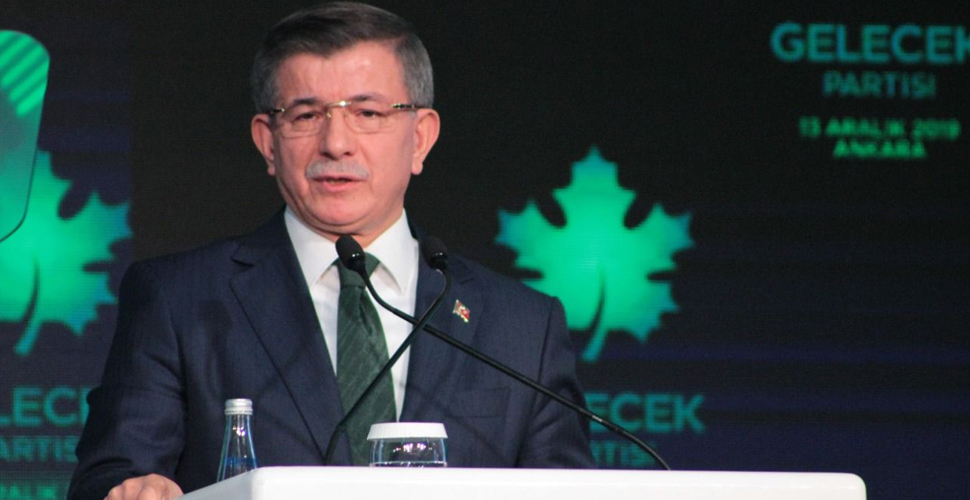 Ahmet Davutoğlu'ndan Ayasofya açıklaması: Yıllardır beklenen özlemin gerçeğe dönüşmesidir