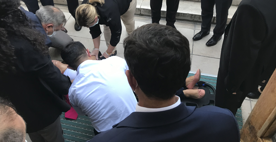 HDP Grup Başkanvekili Meral Danış Beştaş hastaneye kaldırıldı