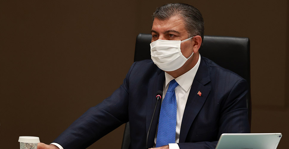 Bakan Koca 7 ili örnek göstererek koronavirüs rakamlarını açıkladı