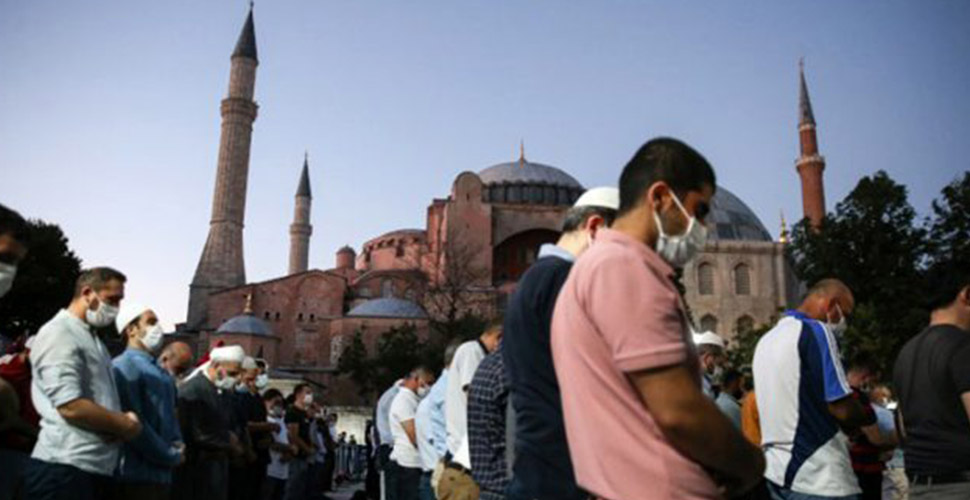 Ayasofya kararı sonrası Türkiye'ye yaptırım çağrısı