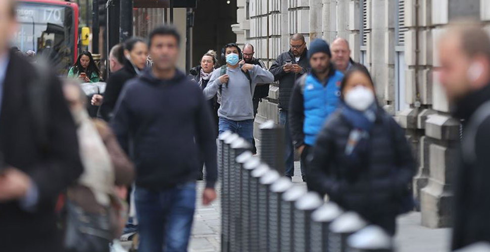 İngiltere'de koronavirüs nedeniyle ölenlerin sayısı 44 bin 830'a çıktı