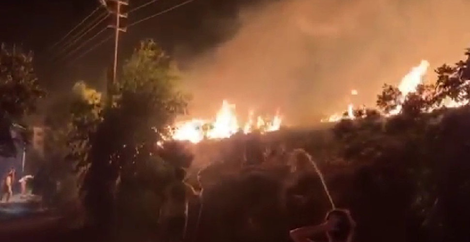 İzmir’deki yangın kontrol altına alındı