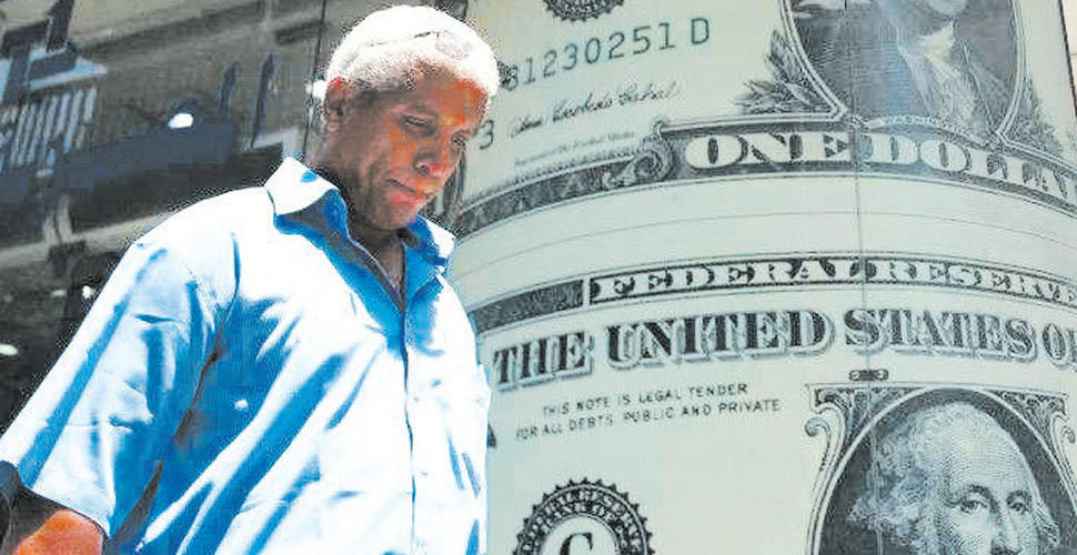 Cari açık swapa mahkûm kaldı