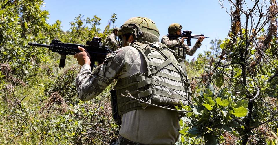 Son dakika! MSB: PKK'dan kaçan 4 terörist teslim oldu