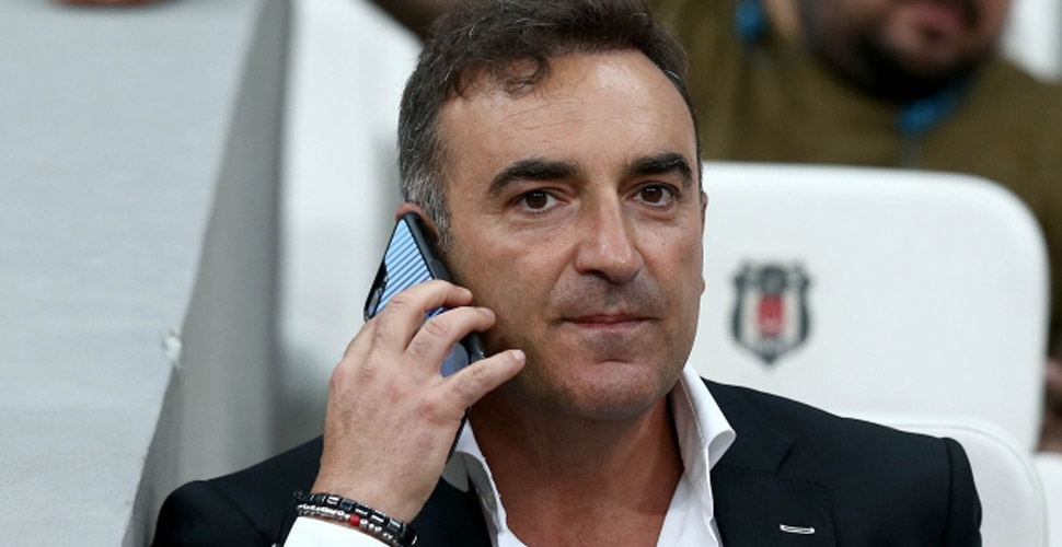 Eski Beşiktaş Teknik Direktörü Carlos Carvalhal'a saldırı