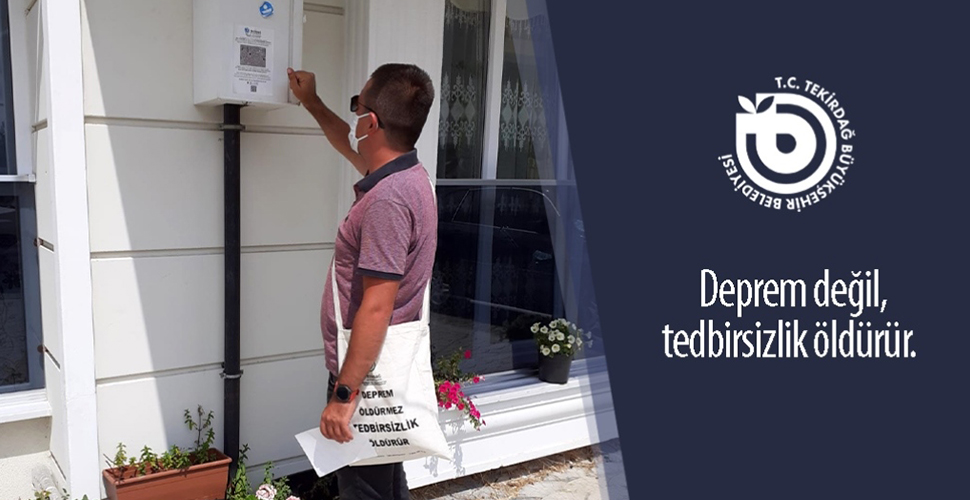 Tekirdağ Büyükşehir Belediyesi, vatandaşları deprem konusunda bilgilendiriyor