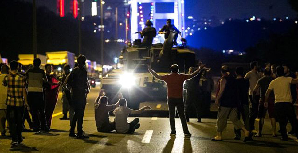 15 Temmuz 2016'da ne oldu? 15 Temmuz'da neler yaşandı ...