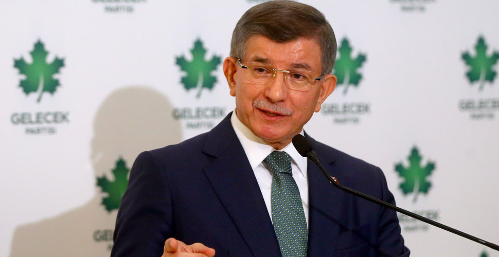 Davutoğlu'ndan 15 Temmuz çıkışı: 4 yılda milletin emanetine ne oldu?