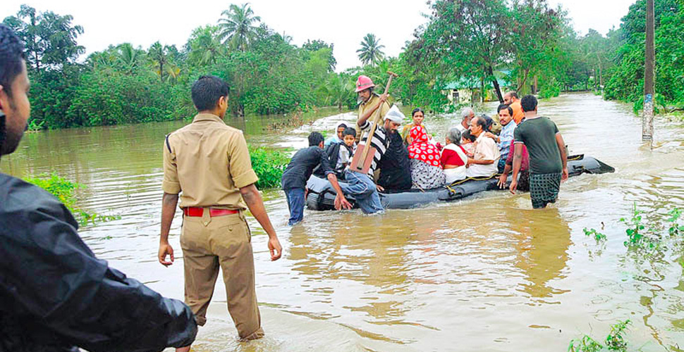 Hindistan’da şiddetli muson yağışları: 50 ölü
