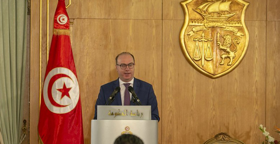 Tunus Başbakanı İlyas el-Fahfah istifasını sundu