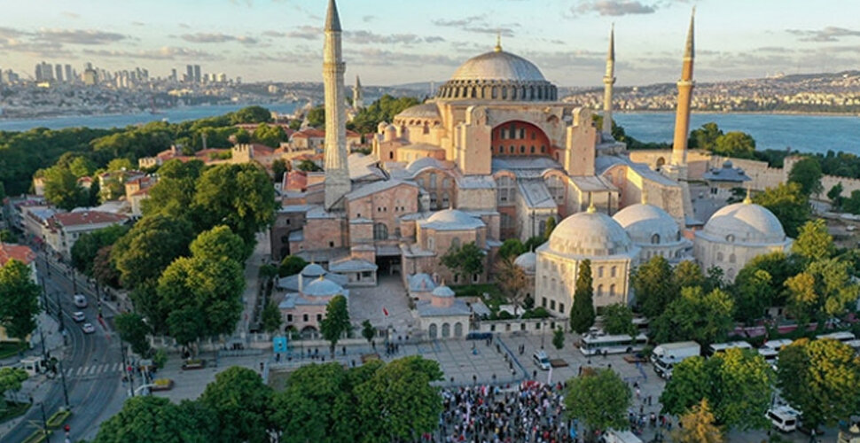 Bakanlık açıkladı: Ayasofya için protokol imzalanacak